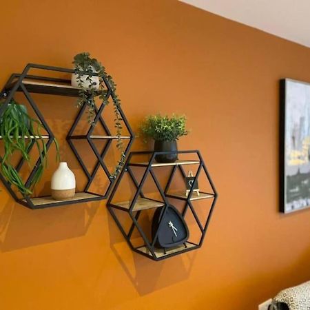 Paramount City Living 105 Swindon Buitenkant foto