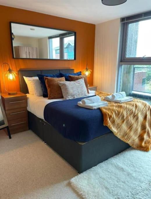 Paramount City Living 105 Swindon Buitenkant foto